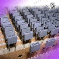 خازن MKT 270nF 100v